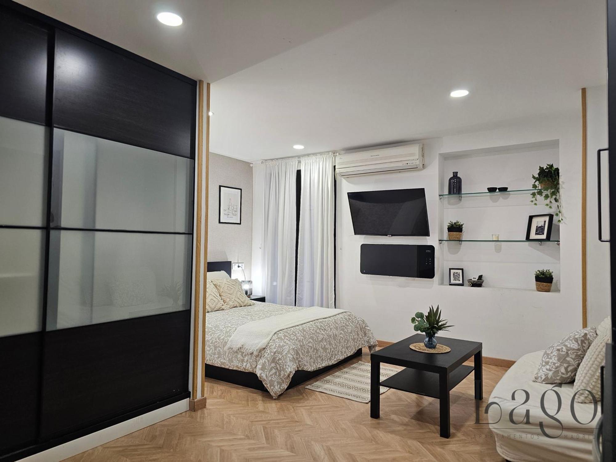 Estudio Con Wifi Y Ac En Centro Sol Y Gran Via — Photos 3